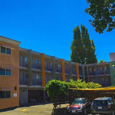 Berkeley Inn Экстерьер фото